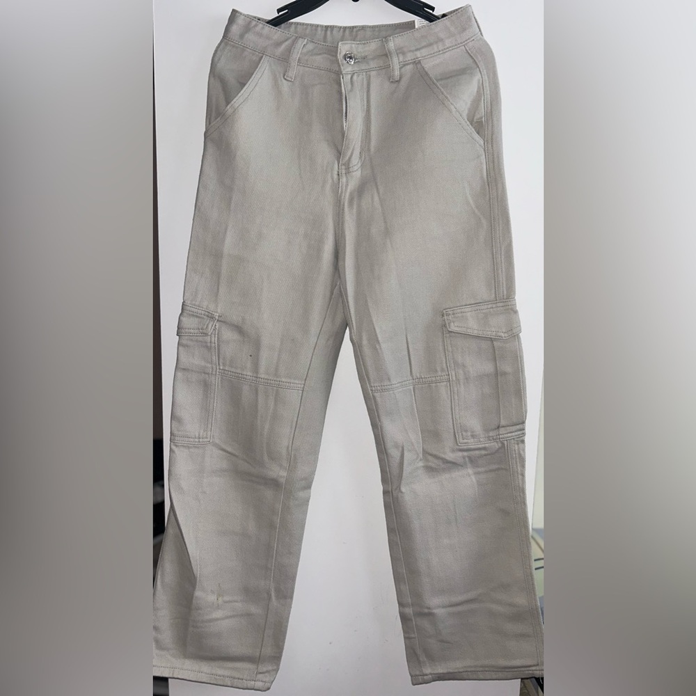 SHEIN Light Gray Cargo Pants for Women